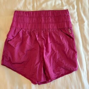Free People FP Movement The Way Home Short (longer version) Pink. Size M